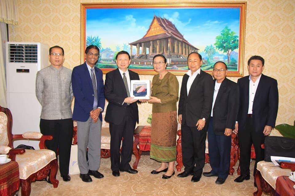 meet with laos education and sport minister